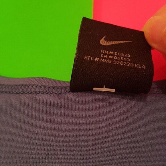 3/$20 Nike DRI FIT blue top sz large - Picture 6 of 8